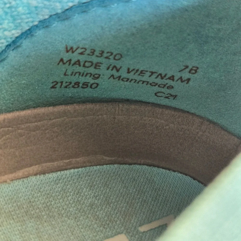 Cole Haan Zerogrand Stitchlite Aqua Knit Slip On‎ Loafer Sneakers Womens Size 7B